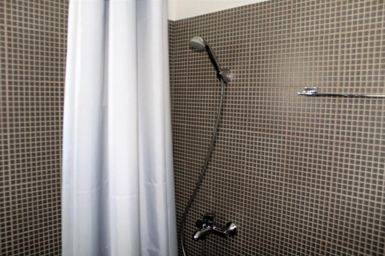 Apartments Mare Blu By The Sea. Pórto Ráfti Екстериор снимка