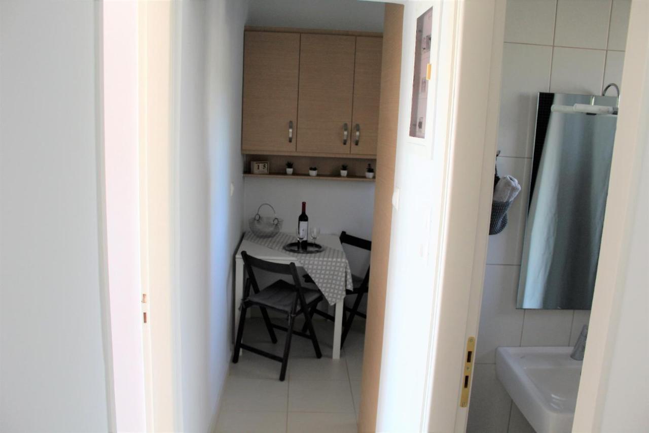 Apartments Mare Blu By The Sea. Pórto Ráfti Екстериор снимка