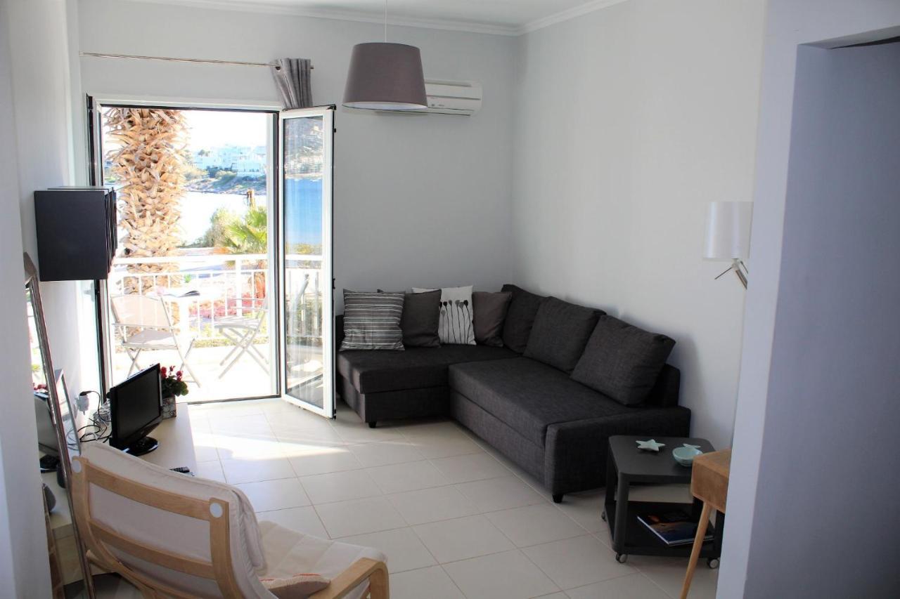 Apartments Mare Blu By The Sea. Pórto Ráfti Екстериор снимка