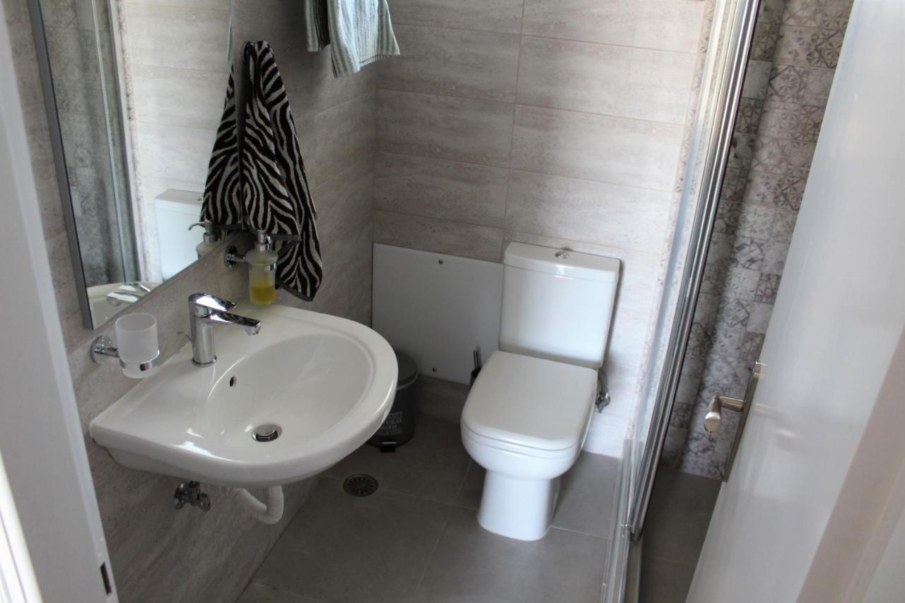 Apartments Mare Blu By The Sea. Pórto Ráfti Екстериор снимка