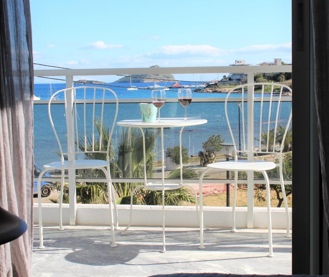 Apartments Mare Blu By The Sea. Pórto Ráfti Екстериор снимка